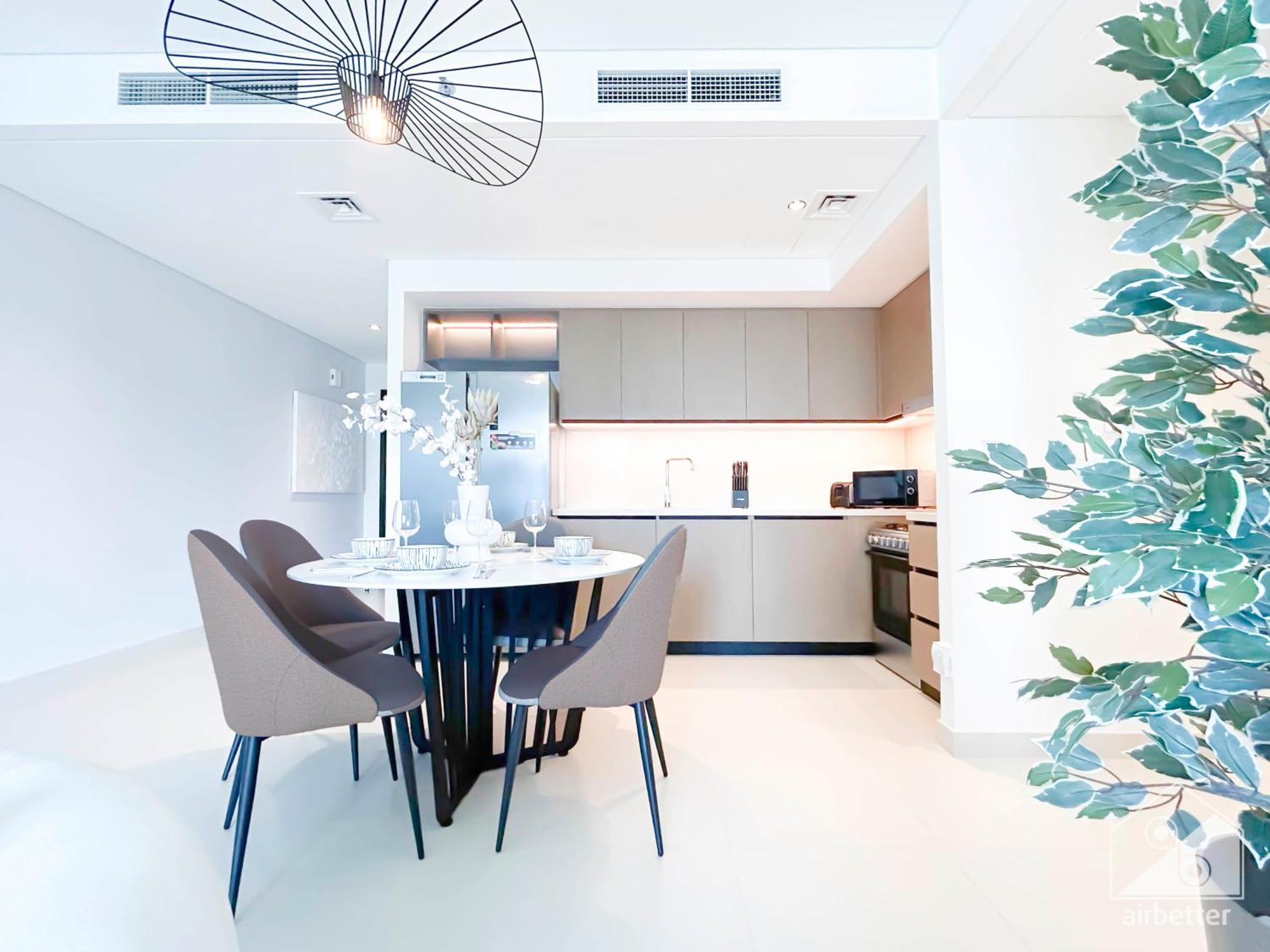 Burj Crown Luxurious 2bedroom Balcony Appartement